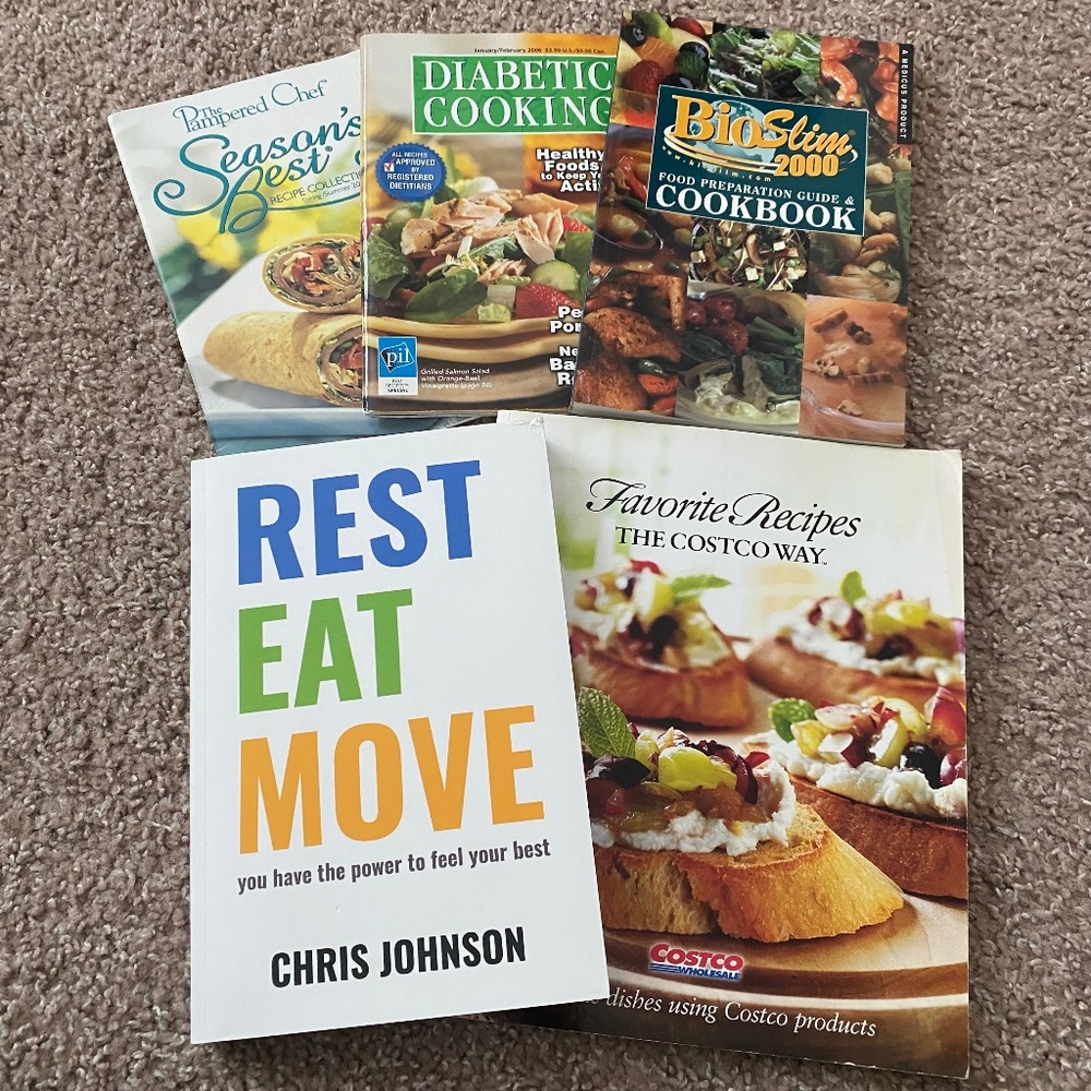 🔥FIT & FAB 🏋️‍♀️ 🥗COSCO LOVERS 🛍️ 4 VTG Cookbook Bundle + 1 Lifestyle Book!!